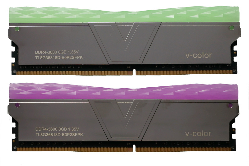 V-Color VOC3600C18D-16GBP2 （DDR4-3600 8GB×2）